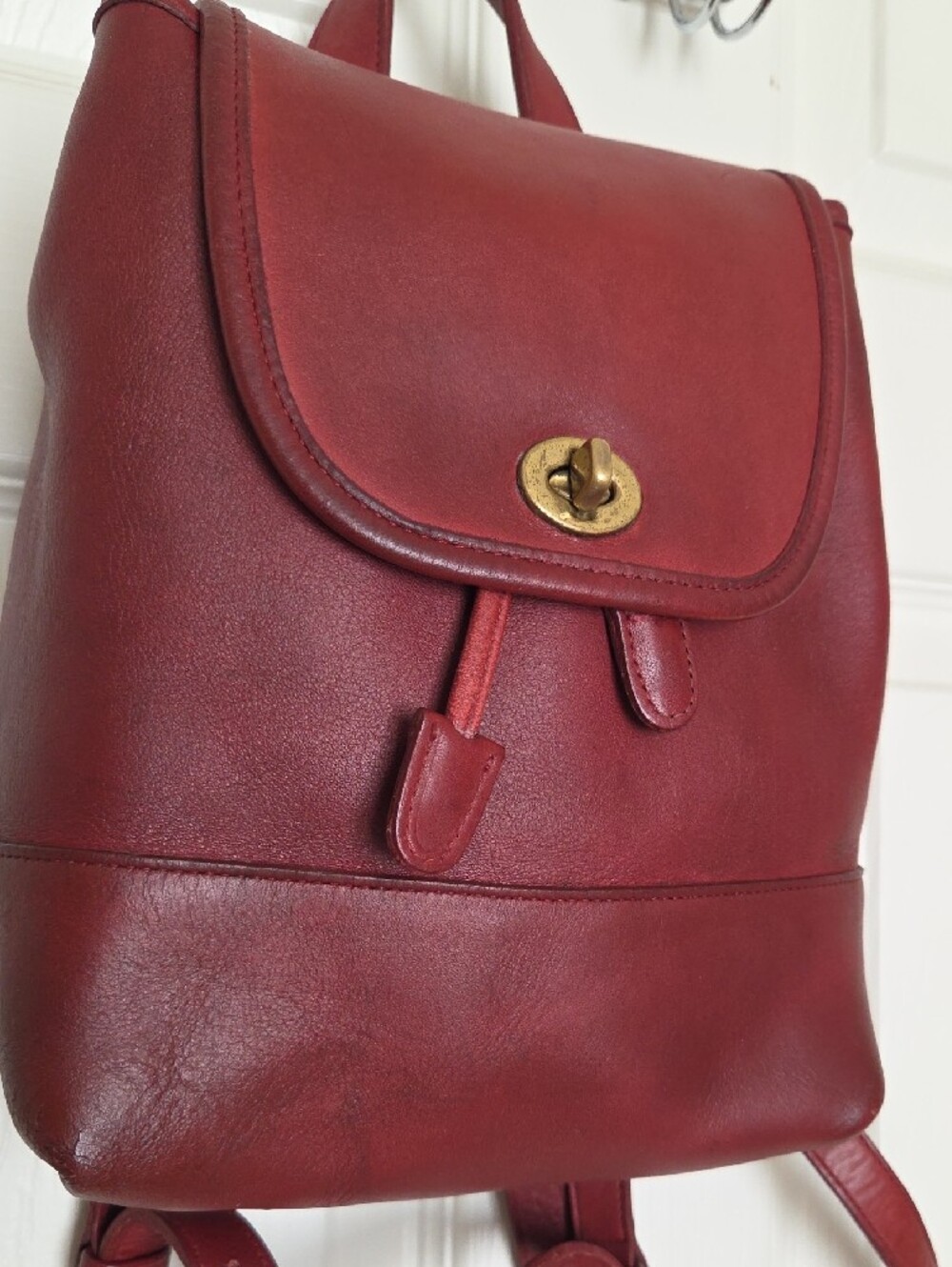 Coach RARE Vintage Glove Tanned Leather Daypack / Backpack - Picture 3 of 16